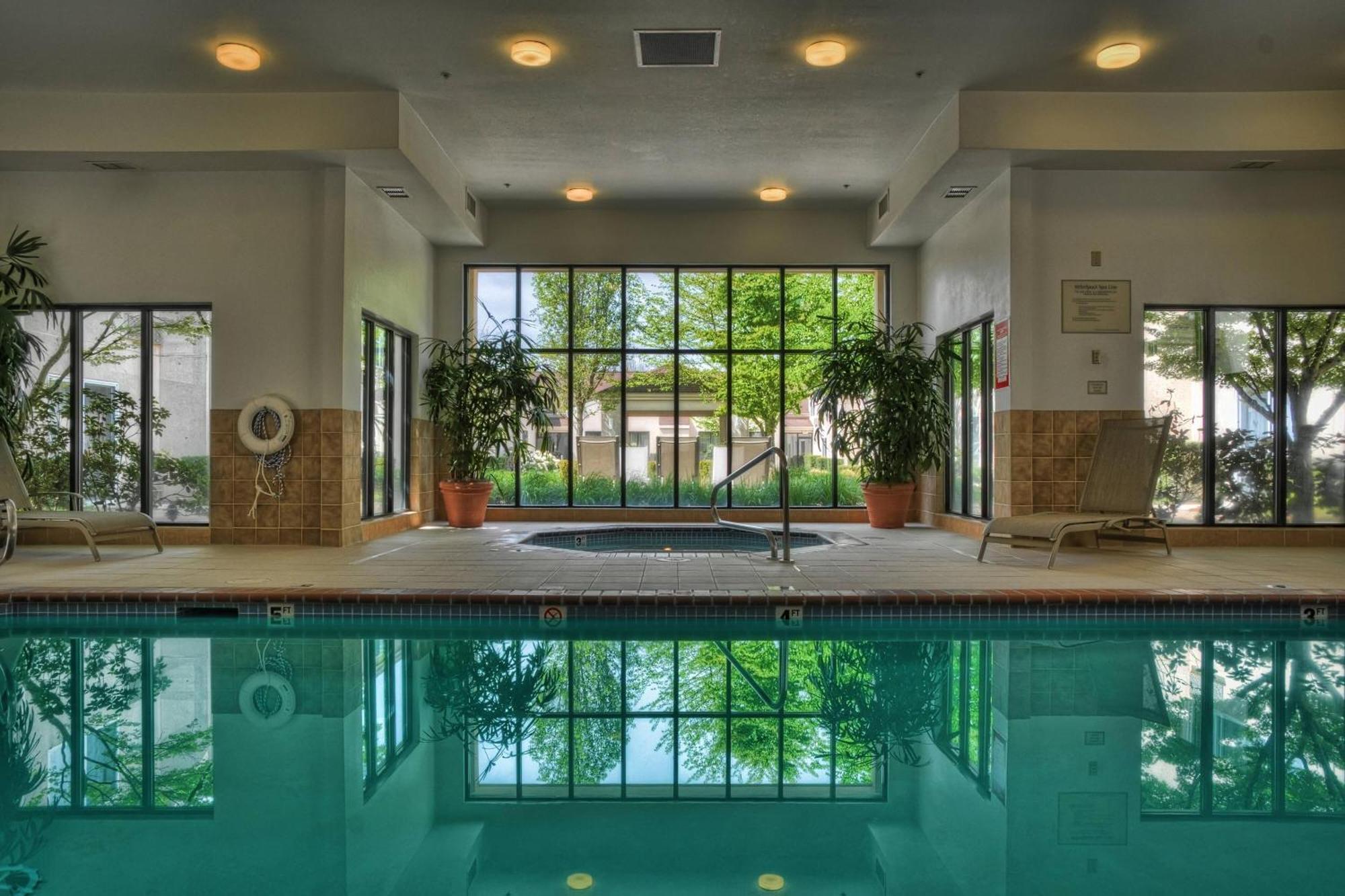 Hotel Courtyard By Marriott Eugene Springfield Exterior foto