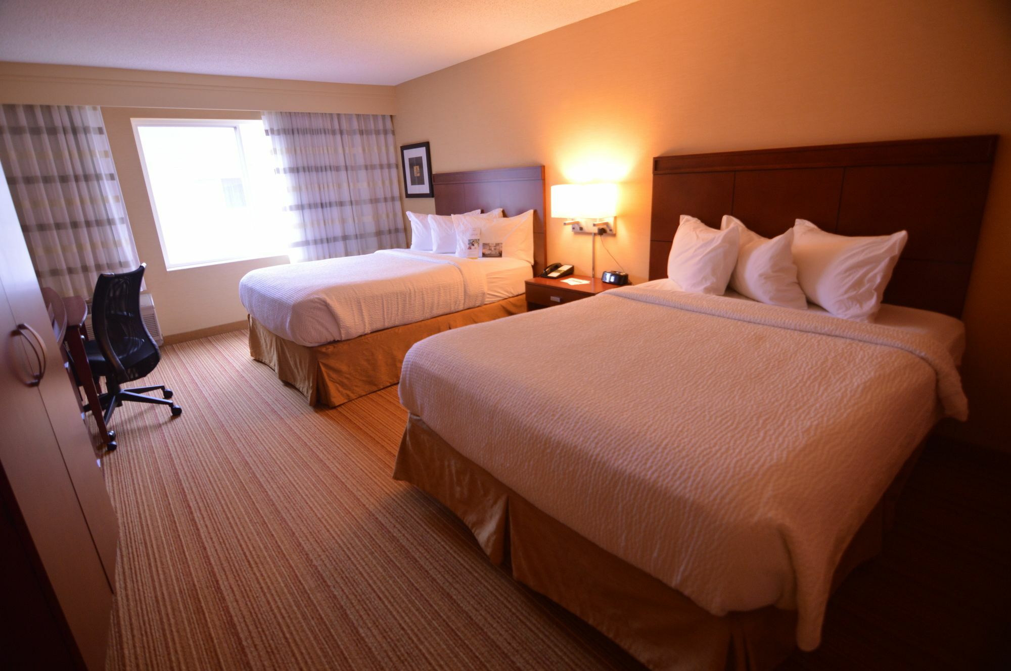 Hotel Courtyard By Marriott Eugene Springfield Exterior foto